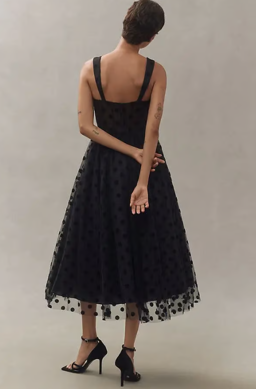 Maddie – Schwarzes Kleid mit Punkten